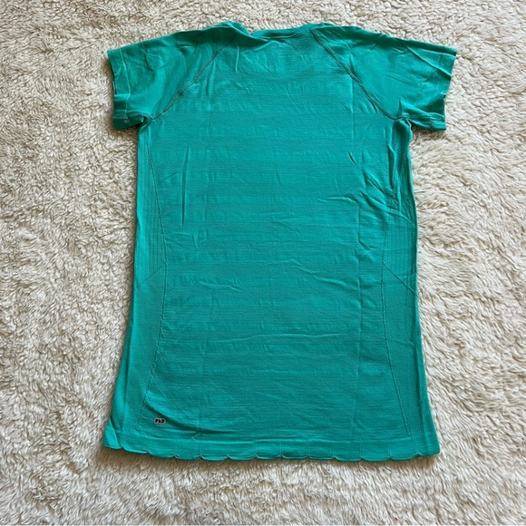 Smartwool PHD top. Size small - Picture 2 of 6